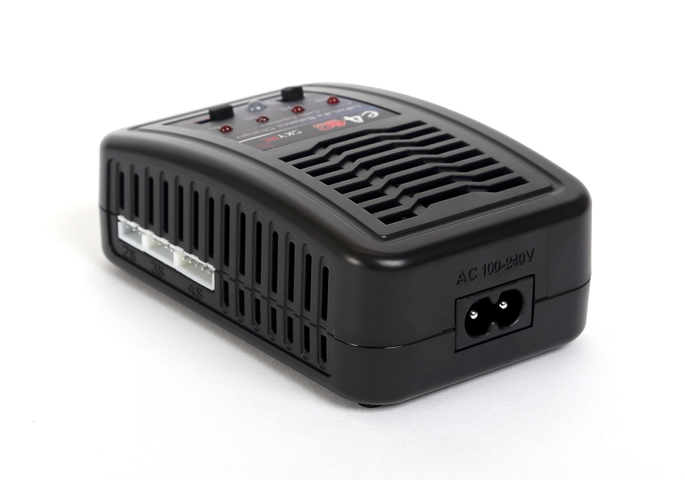 Зарядний пристрій SkyRC e4 20W 3A (світлина #2)