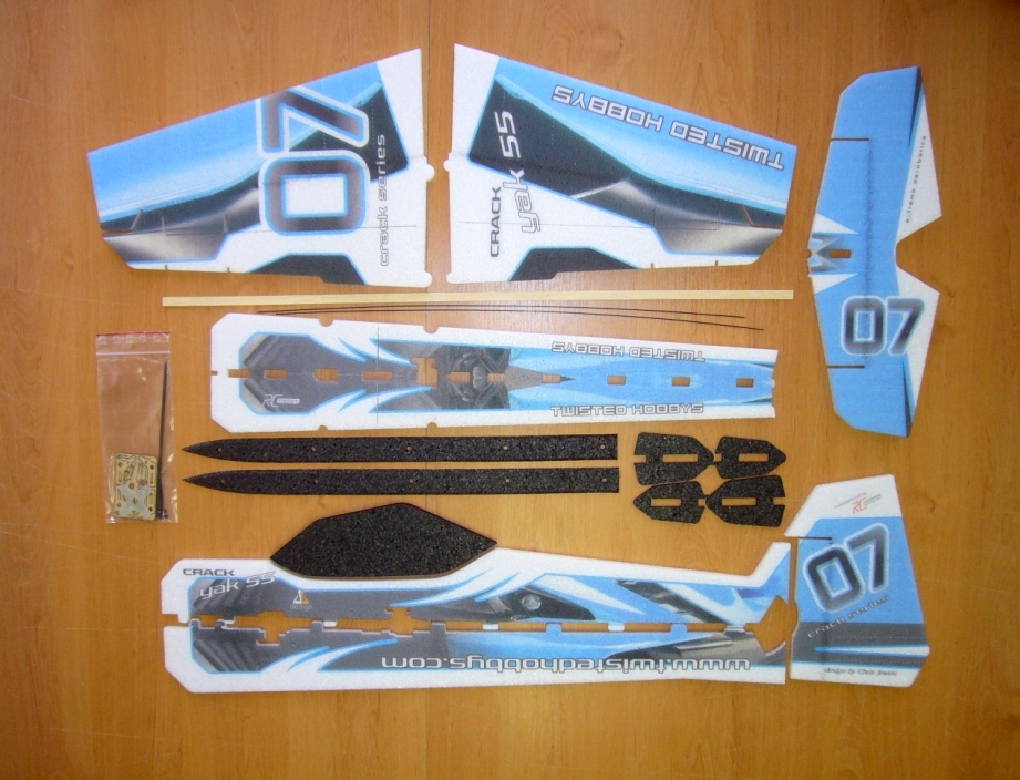 Модель для 3D-пілотажу Crack Yak (голуба) (світлина #3)