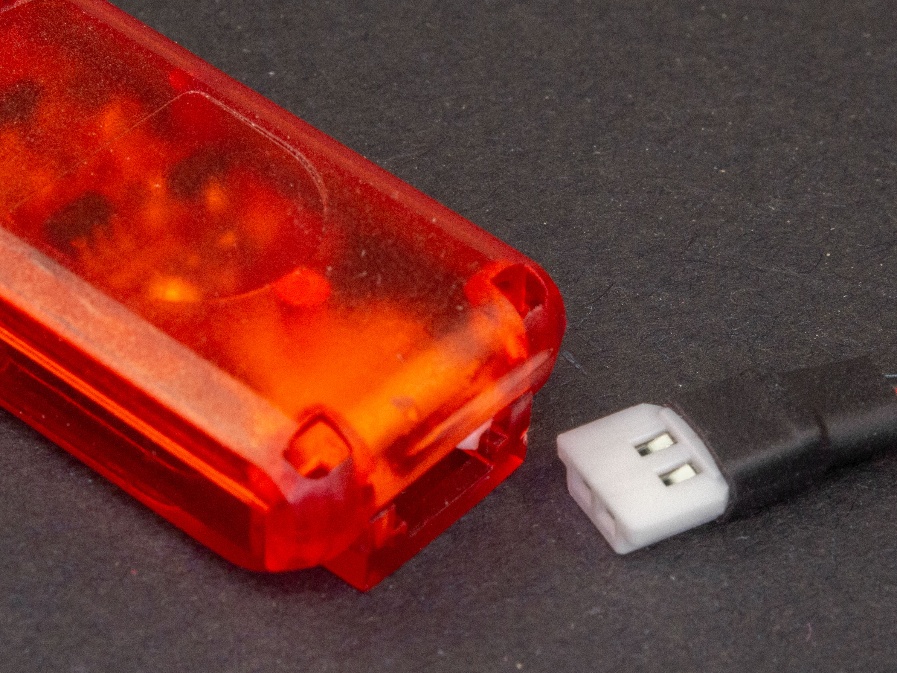 Зарядний пристрій для 1S LiPO акумуляторів (світлина #4)