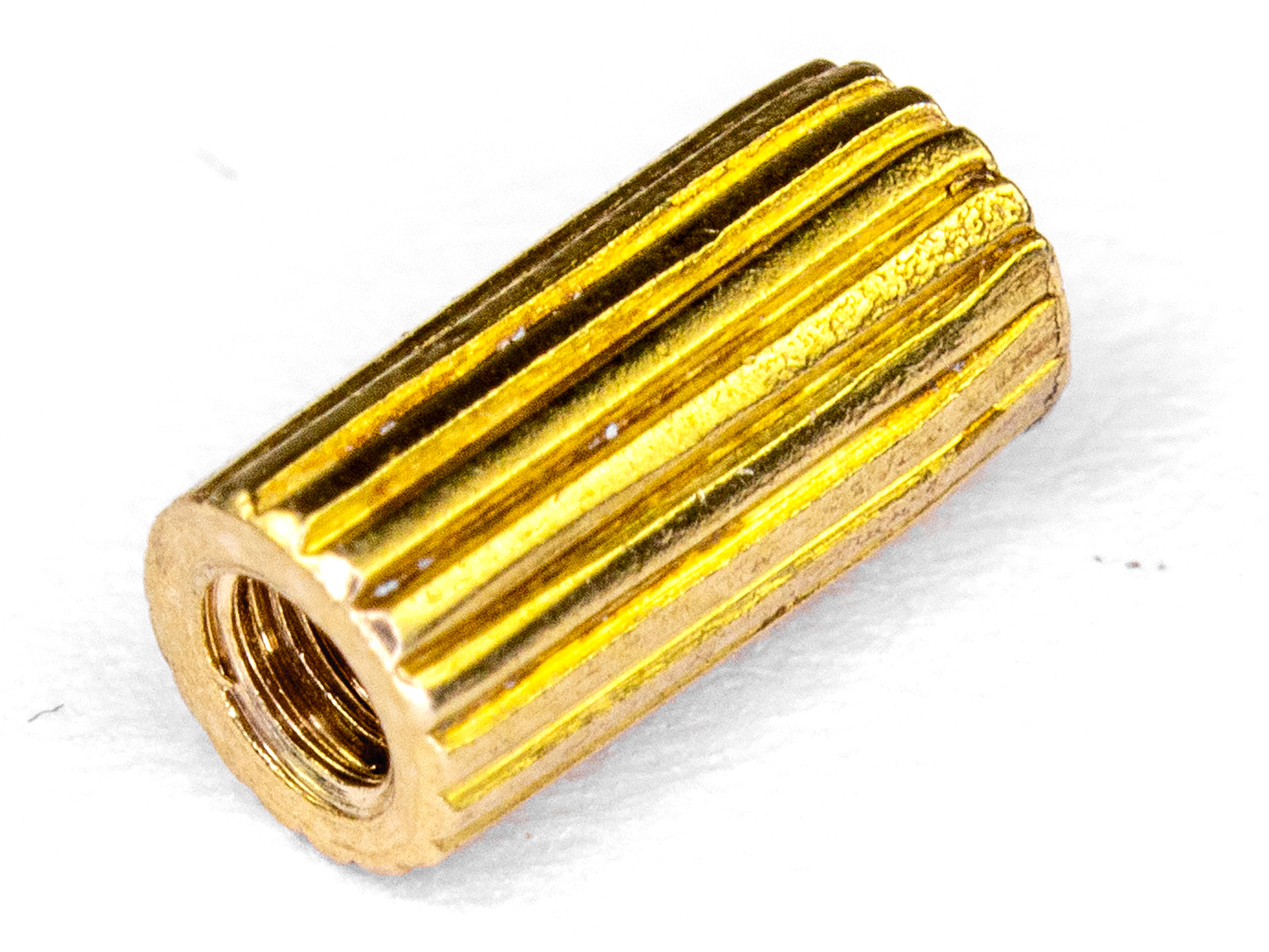 Стійка латунна з двосторонньою внутрішньою різьбою M2х6мм (світлина #1)