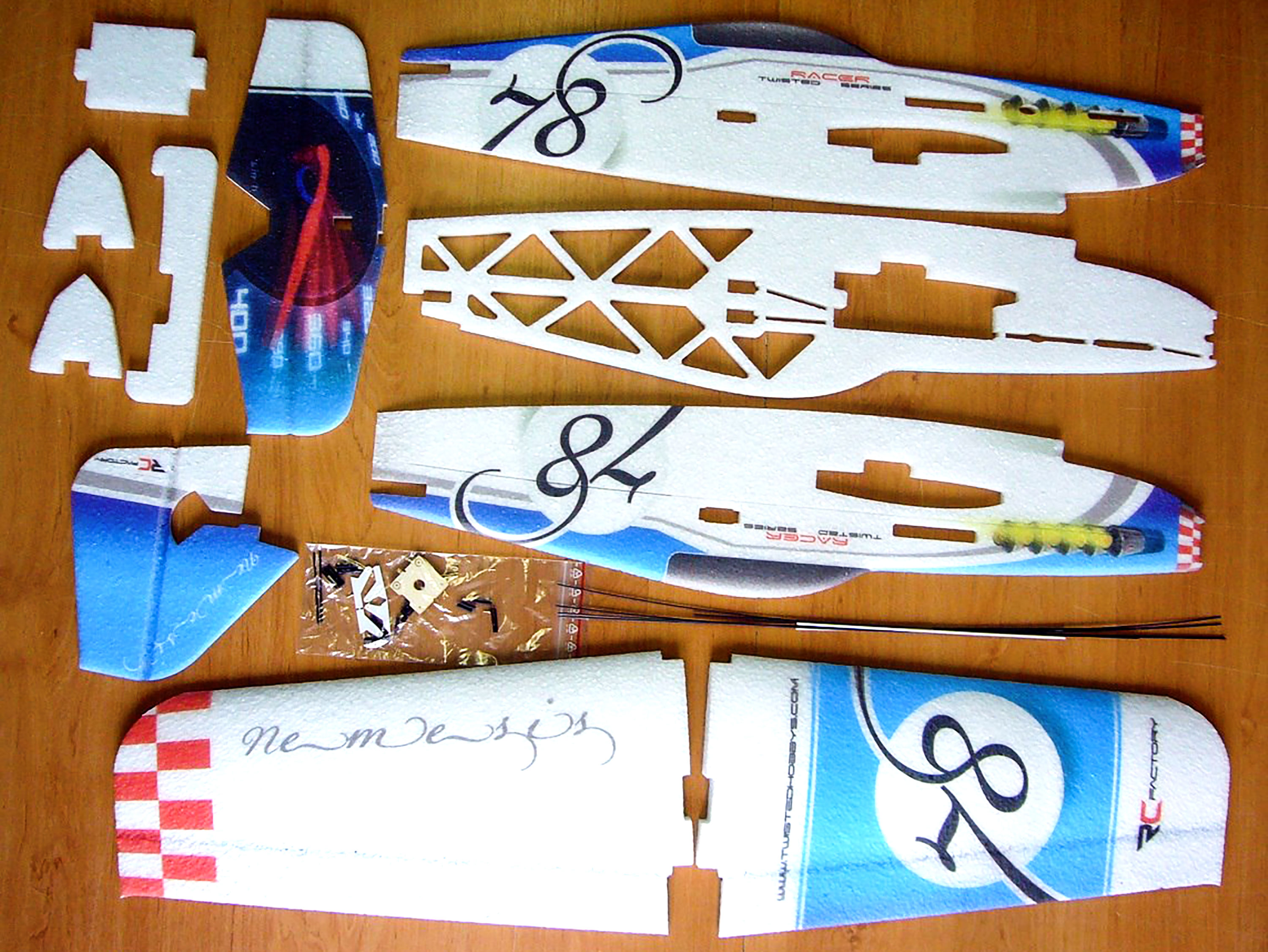 Авіамодель Nemesis (Purple) (світлина #3)