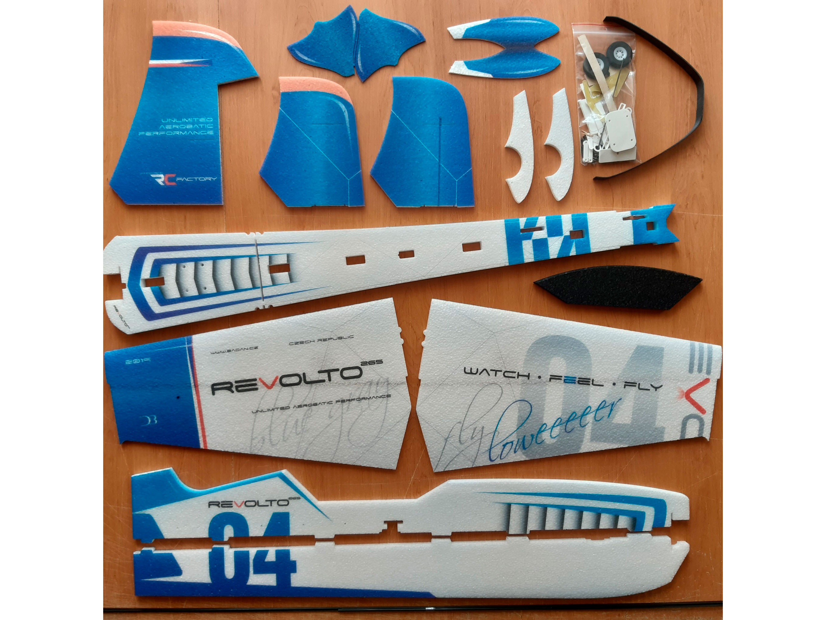 Модель для 3D-пілотажу Revolto (зелена) (світлина #3)