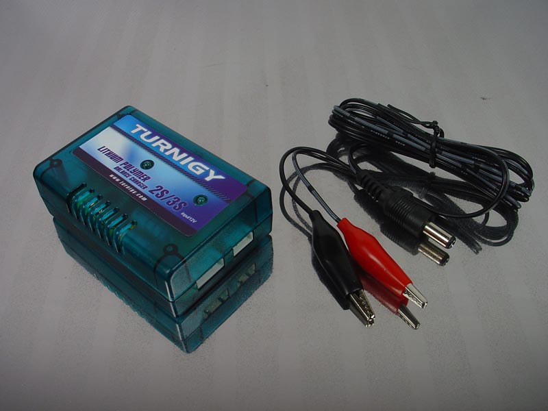 Зарядний пристрій Turnigy 2S-3S (світлина #1)