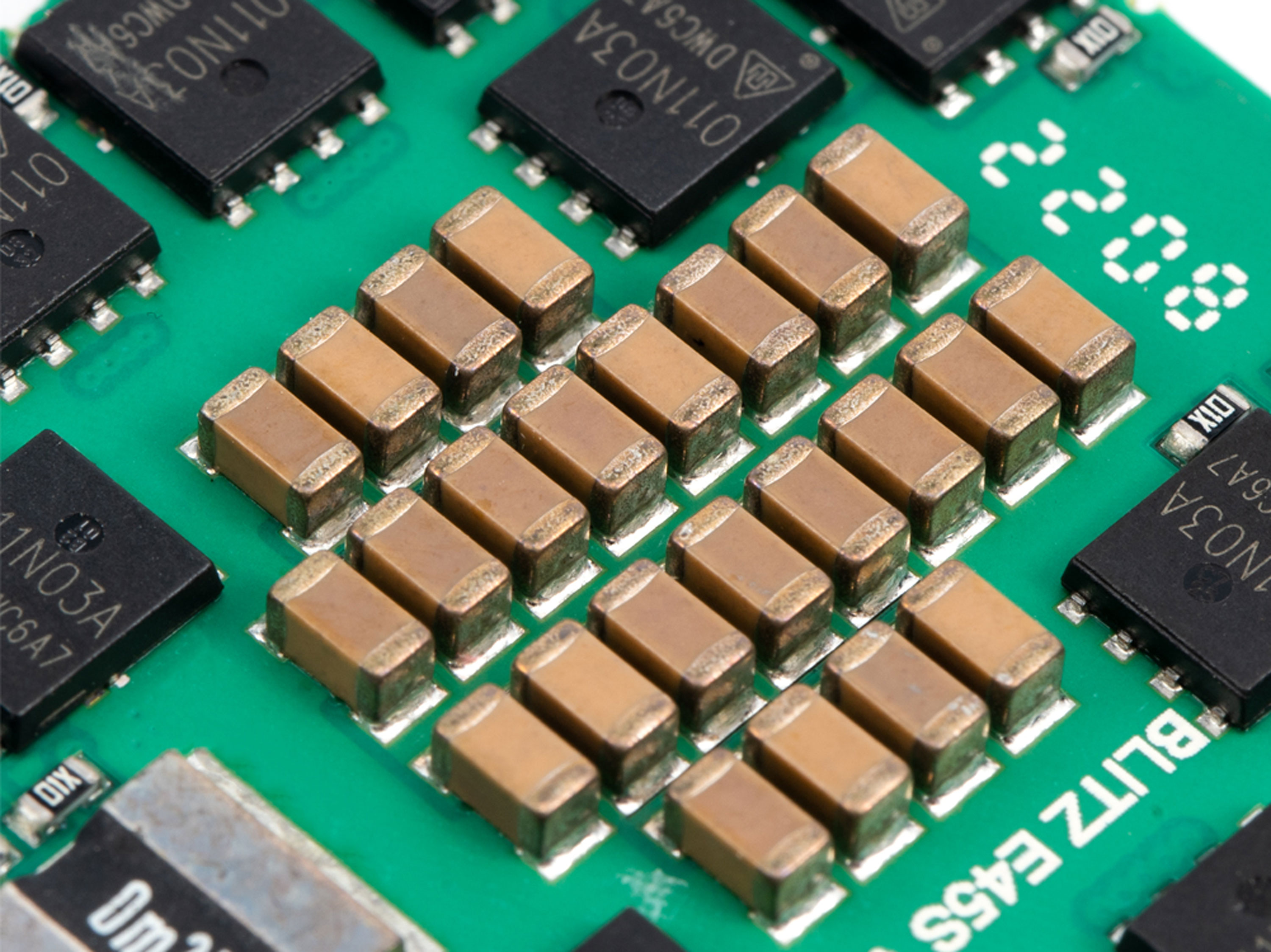 iFlight Blitz F722 (польотний контролер F7 + регулятор 4в1 45A + відеопередавач 1600mW) (світлина #7)